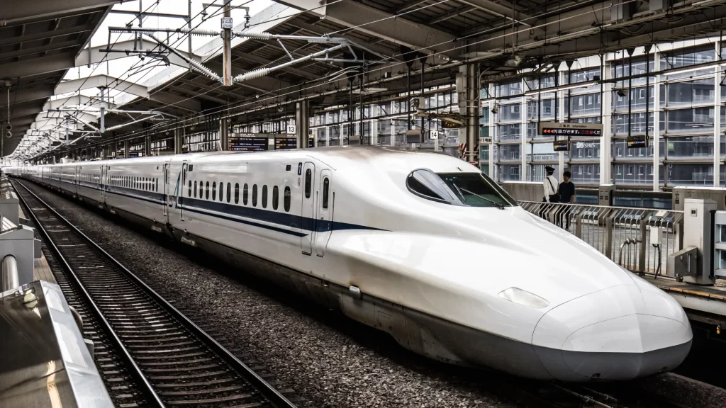 Shinkansen: guida completa per viaggiare veloce in Giappone